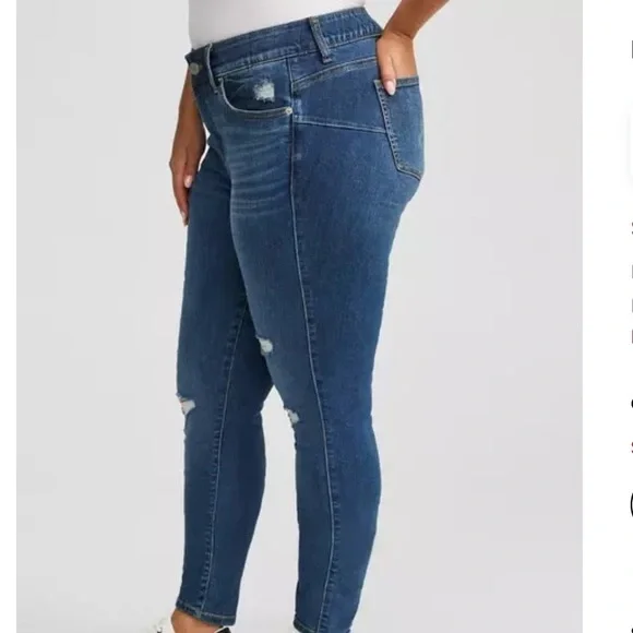 torrid Distressed Dark Blue High-Rise bombshell Skinny Jeans - Picture 2 of 15